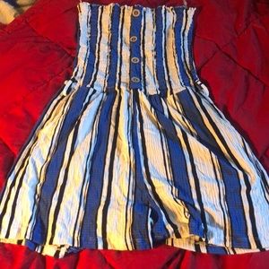 Cute blue and white sleeveless romper from Love Tree size large